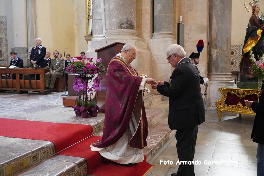 241202_Auguri_Vescovo_Interforze_Militari_110.JPG